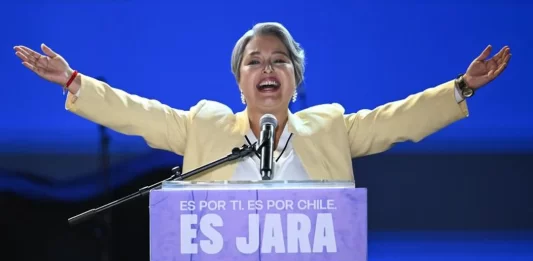 Jeannette Jara, la izquierdista nacida en un barrio popular que espera llegar a la presidencia de Chile