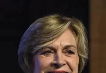 Evelyn Matthei, economista de la derecha tradicional que aspira por segunda vez a la presidencia chilena