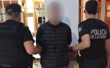 Dos delincuentes asaltaron una casa en Saavedra, dispararon a la policía y fueron detenidos