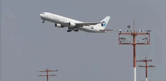 Irán restablece sus conexiones aéreas internacionales tras dos meses de conflicto