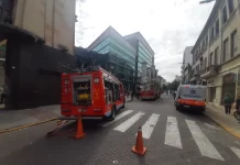 Incendio en el cine del Abasto: dos personas sufrieron quemaduras