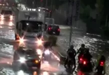 Temporal en el AMBA: calles anegadas y más de 11 mil usuarios sin luz