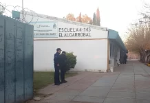 Imputan a un menor de 16 años por difundir foto intimidatoria con réplica de arma en Mendoza
