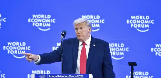 Trump: los barcos iraníes que ataquen el bloqueo estadounidense serán “eliminados de inmediato”