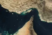 Estrecho de Ormuz: Irán atacó y secuestró tres barcos cargueros en medio de la tregua con Estados Unidos