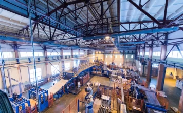 La actividad económica cayó 2,6% en febrero y anotó el peor resultado desde 2023