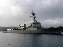 Una fragata de la Armada estadounidense fue alcanzada por dos misiles iraníes
