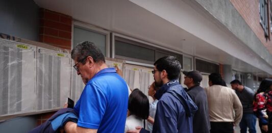 Elecciones en Colombia: habrá segunda vuelta entre Cepeda y De la Espriella