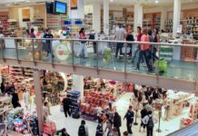 Fuerte caída del consumo masivo en abril: sigue sin mostrar repunte y cayó más del 5%