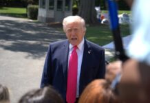 Trump afirma que EE.UU. negocia los últimos detalles de un acuerdo de paz con Irán