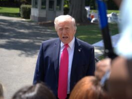 Trump afirma que EE.UU. negocia los últimos detalles de un acuerdo de paz con Irán