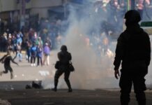 Bolivia: el Gobierno admitió que murió una persona en las protestas