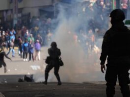 Bolivia: el Gobierno admitió que murió una persona en las protestas