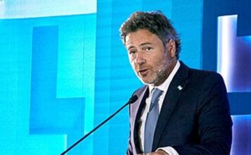 El Gobierno aceptó las renuncias de dos juezas, un fiscal y una defensora pública federal