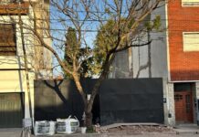 Piden hacer más excavaciones en la casa de Coghlan donde aparecieron los huesos del adolescente asesinado 40 años antes