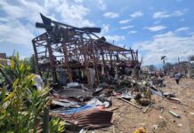 Al menos 45 muertos, entre ellos seis niños, por la explosión de un depósito de explosivos de una guerrilla rebelde