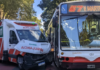Dos heridos por el choque entre un colectivo y una ambulancia en Palermo