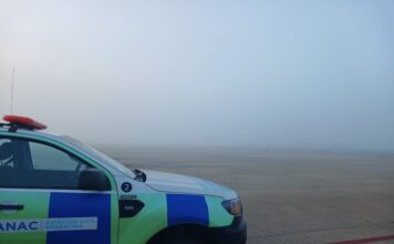Demoras, desvíos y cancelaciones por la niebla en Ezeiza
