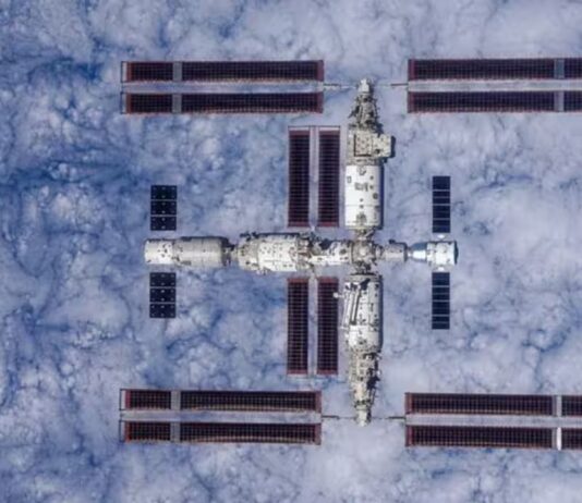 China pone a prueba embriones humanos artificiales en el espacio