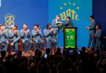 ¿Le tiraron agua bendita? La insolita despedida de la selección de Brasil