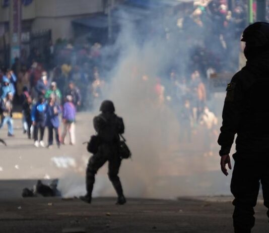 Gobierno de Bolivia denuncia a extranjeros en protestas sociales y denuncia plan desestabilizador