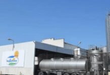 Tras el pedido de quiebra, reabre una conocida fábrica láctea
