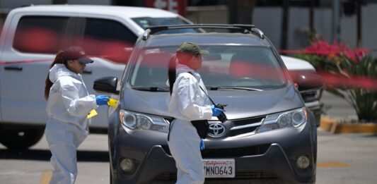 Hallan un cadáver en un baúl frente al estadio donde entrena la selección de Irán en México