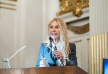 Cris Morena fue distinguida como Personalidad Destacada de la Cultura en la Legislatura porteña