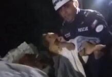 Rescatan a un niño de tres años que sobrevivió seis días bajo los escombros tras los terremotos en Venezuela