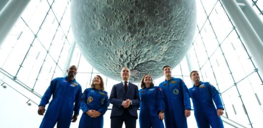 Es oficial: la NASA presentará al staff de los nuevos astronautas de la misión Artemis III