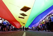 Suspensión del DNU que Limitaba Tratamientos de Cambio de Género para Menores
