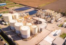 Industriales Argentinos Exigen Diálogo Tras Críticas de Milei