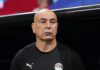El técnico de Egipto explicó por qué cruzó los brazos durante el encuentro ante Argentina