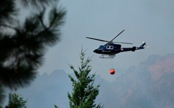 Helicóptero destinado a combatir incendios forestales sufre siniestro en Argentina