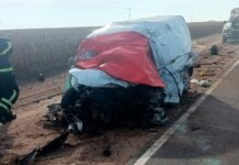 Murieron dos personas tras un choque entre un camión y un utilitario en una ruta de Córdoba