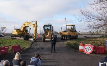 Pullaro inició las obras de recuperación de la Ruta Nacional A012 tras asumir su administración por 20 años