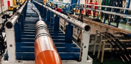 Restablecen por completo el cable submarino de fibra óptica en Venezuela