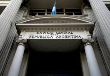 El Banco Central renovó hasta 2028 sus préstamos con bancos internacionales por US$6.000 millones