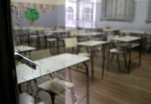 Investigación a Docente por Manipulación de Puntajes en Mar del Plata