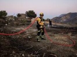 Creta en Emergencia: 8.000 Evacuados por Desgarradores Incendios Forestales