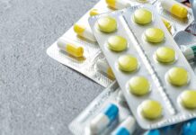 La Anmat autorizó la venta libre de diez medicamentos que requerían receta: ya no tendrán descuento en farmacias