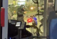 Balacera y persecución en intento de robo de moto en plena avenida