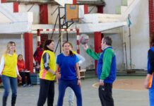 El Cacheball: El Deporte Alternativo que Celebra a Todos