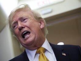 Trump aceptó seguir negociando con Irán, pero lanzó una fuerte advertencia
