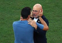 El técnico de España Luis De la Fuente confesó qué le dijo a Scaloni tras ganarle la final del Mundial