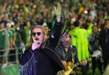 Maná protagonizó el show del entretiempo entre México e Inglaterra tras el cruce con Liam Gallagher