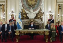 Economistas analizan la reforma del Banco Central: ¿Un paso hacia la independencia monetaria?