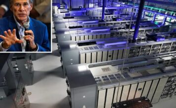 Greg Abbott Congela Nuevos Centros de Datos en Texas por Preocupaciones Ambientales