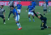Futbolista de Atlético Mineiro sufre golpe en la cabeza y se activa protocolo de conmoción cerebral