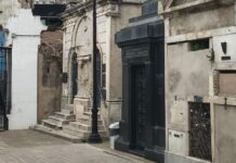 Gobierno porteño cancela licitación para gift shop en el Cementerio de la Recoleta